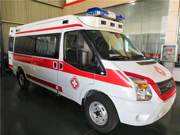 贵定县福特V362救护车